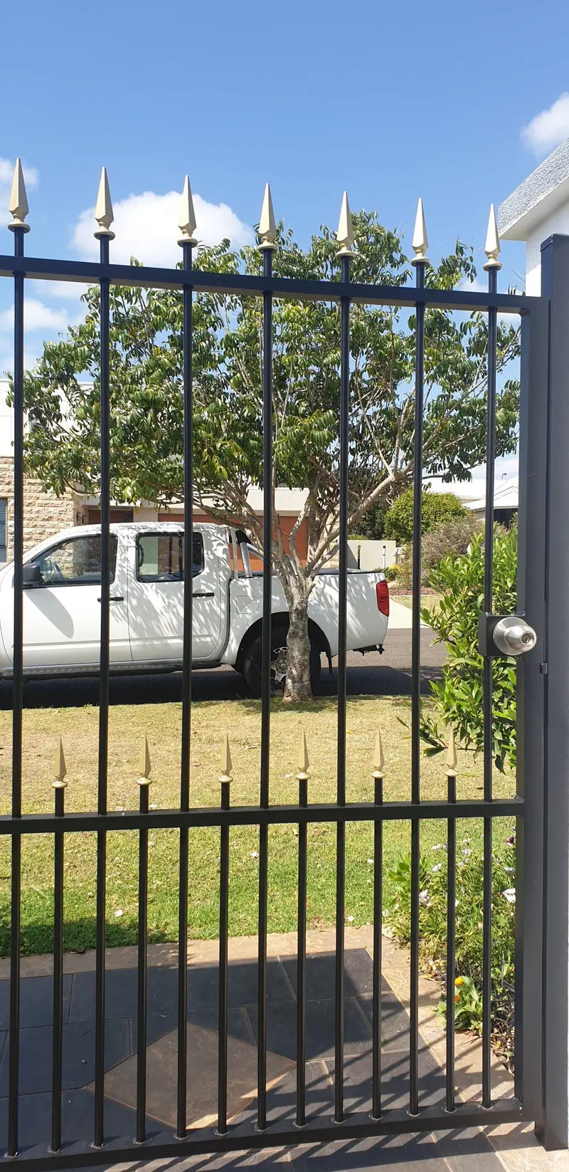 black gold fence house painters toowoomba black gold fence house painters toowoomba