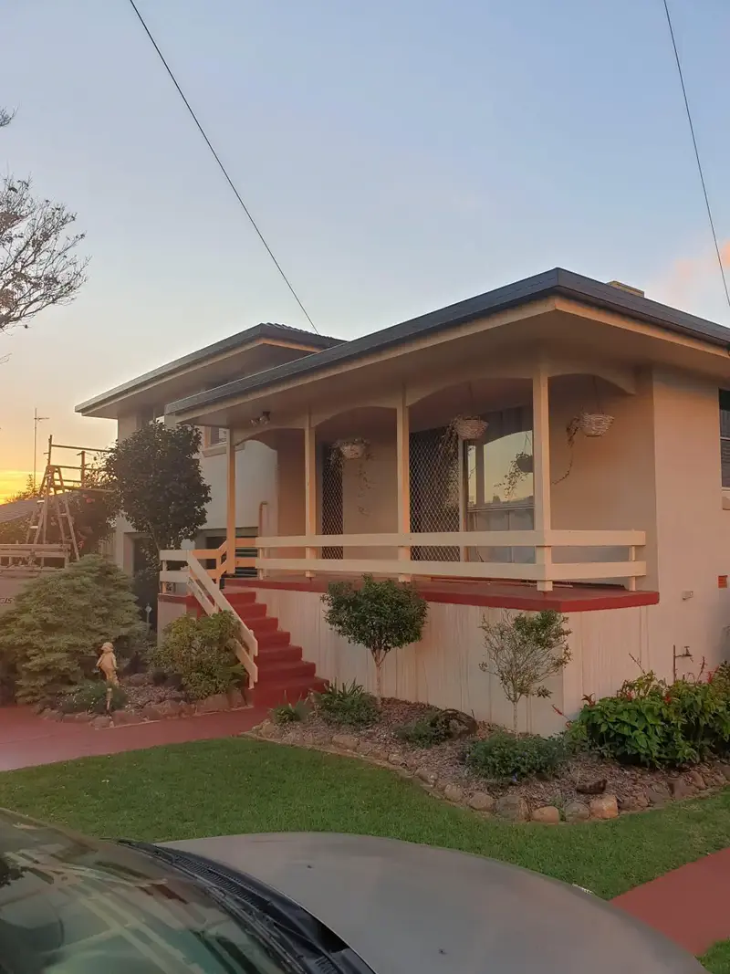 side patio exterior house painters toowoomba side patio exterior house painters toowoomba
