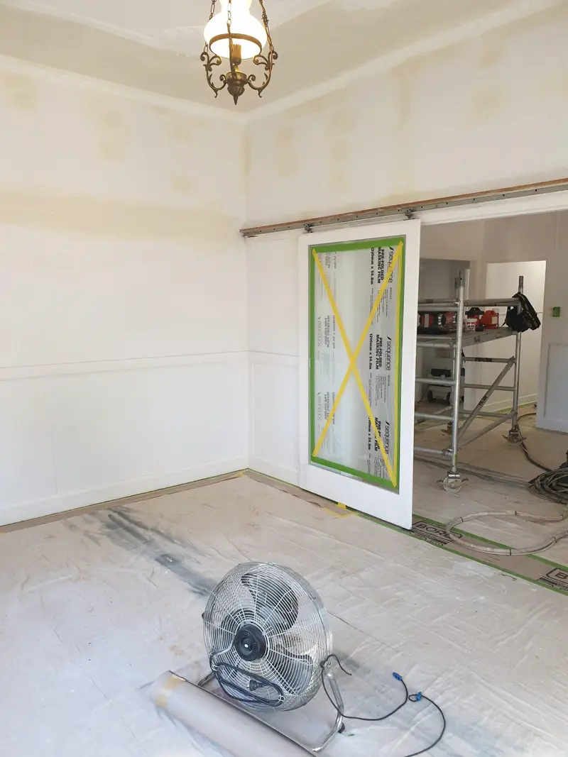 sliding door house painters toowoomba sliding door house painters toowoomba