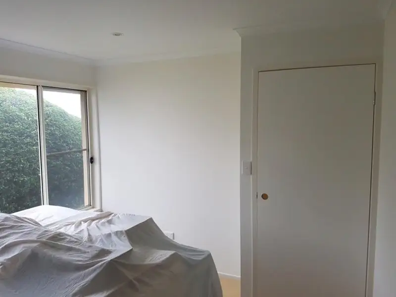 white wall interior house painting toowoomba white wall interior house painting toowoomba