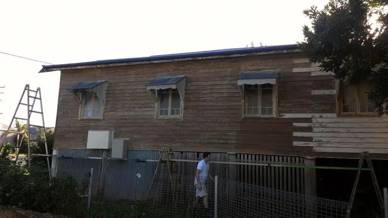 blue gutter house painting toowoomba blue gutter house painting toowoomba