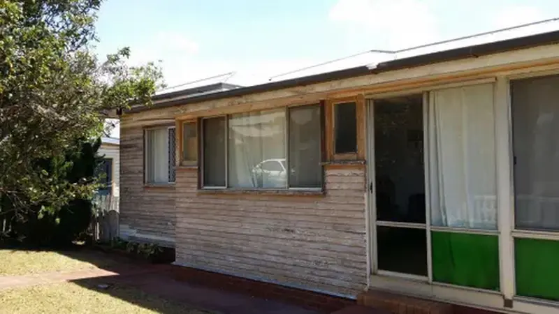 sliding door house painters toowoomba sliding door house painters toowoomba