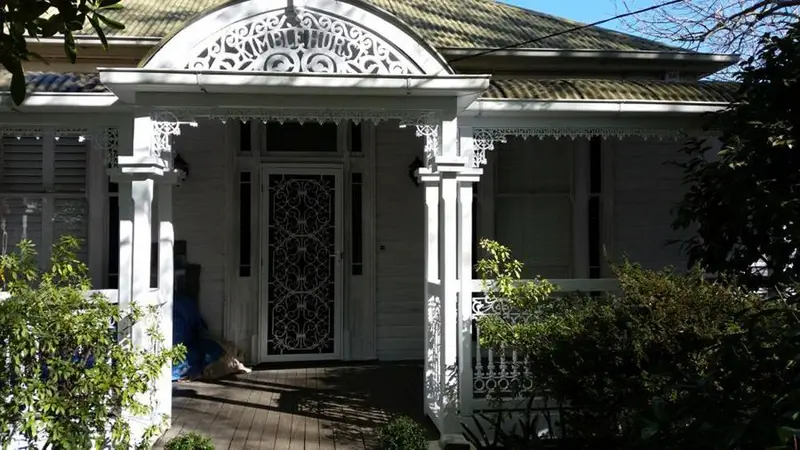 white porch design house painters toowoomba white porch design house painters toowoomba