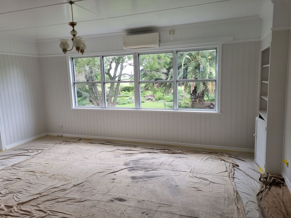 white interior painting job 2025 white interior painting job 2025