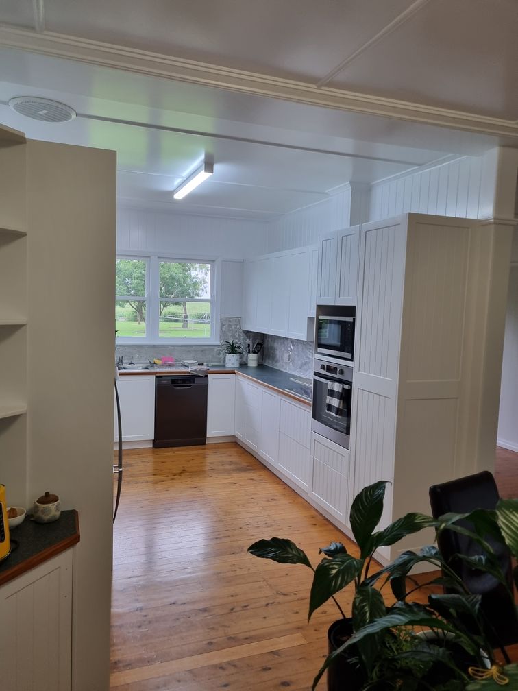 white interior painting job 2025 13 white interior painting job 2025 13