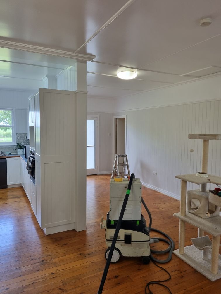 white interior painting job 2025 15 white interior painting job 2025 15